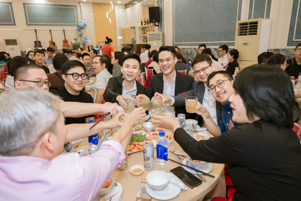 business networking dinner in ho chi minh city